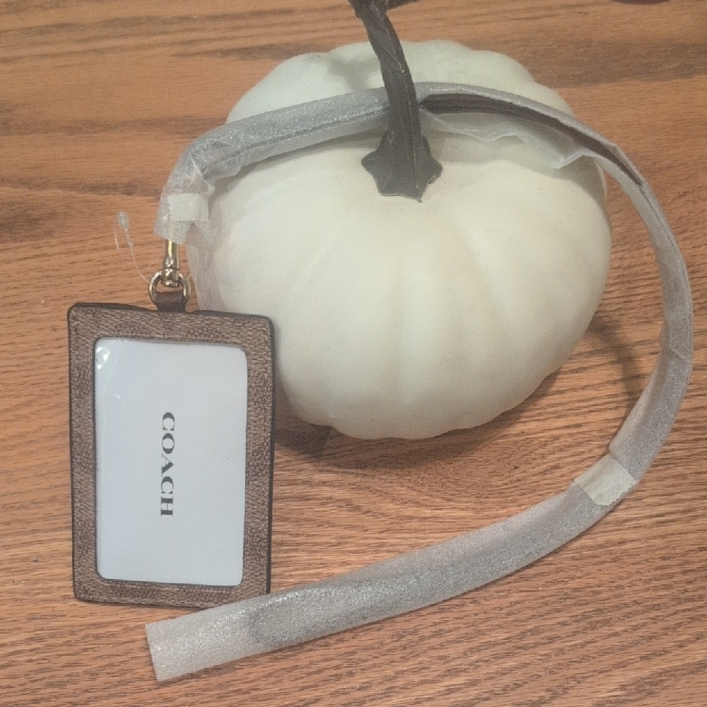 Coach Tan and White ID Holder Lanyard